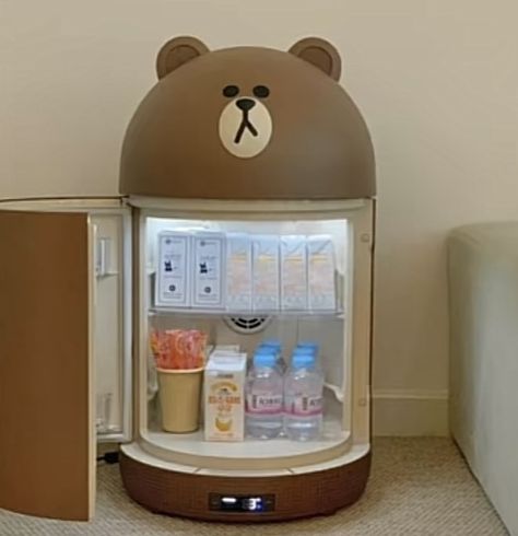 ccomo mini fridge- bear fridge- aesthetic decor- fridge cute- bear cute-aesthetic Ryan Mini Fridge, Line Friends Mini Fridge, Cute Mini Fridge, Dream House Layout, Cute Furniture, Mini Fridges, Apartment Life, Cute Bedroom Decor, Minimalist Room