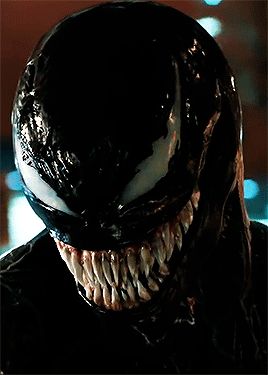 parviocula: ““Eyes… Lungs… Pancreas… So many snacks, so little time.” ” Cool Animes, Venom Pictures, Venom 2018, Venom Tattoo, Eddie Brock Venom, Venom Movie, Venom Comics, Venom Art, Marvel Venom