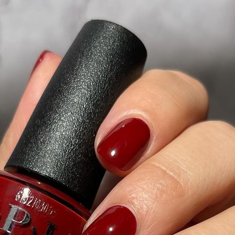 Larissa on Instagram: "🧱Brick Red Nails🧱  Continuing with the “OPI didn’t give me any cream colors for Fall 2023 so I’m pulling older colors” series 😂  “Como Se Llama?” by @opi shown at 2 easy coats.  This is probably my favorite OPI fall red.   It’s a perfect brick red (or terracotta red if you are feeling fancy 😌), with a good formula and the shine even without a top coat is aaaaamazing!   The Peru collection was just so good 🥹 anyone here from Peru? 🇵🇪  #opi #opicomosellama #fallnails #opifallcolors #diynails #fallcolors #brickred #thanksgivingnails" Brick Red Nails, Colors For Fall 2023, Fall Nails Opi, Opi Fall Colors, Opi Fall, Opi Red, Pedi Ideas, Opi Nail Colors, Thanksgiving Nails