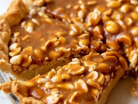 Payday Pie, Copycat Wendy's Frosty Recipe, Sloppy Joes Biscuits, Wendys Frosty Recipe, Payday Candy, Payday Candy Bar, Peanut Butter Caramel, Frosty Recipe, Smooth Peanut Butter