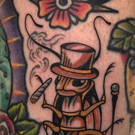 Tony Talbert on Instagram: "I’m shocked that I forgot to post this one! A Roach… with a Roach! . . . #tattooingisfun #tattoosaremagic #cockroachtattoo #roachtattoo #fxbgva #lineageneedles" Roach Tattoo, Cockroach Tattoo, Rat Tattoo, Tattoos Inspiration, Realism Tattoo, Tattoo Designs Men, Body Mods, I Forgot, Inspirational Tattoos