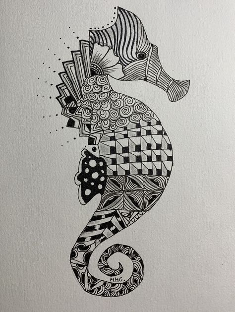 Zen Tangle Fish, Zen Tangle Animals, Zentangle Animals Easy, Seahorse Doodle, Zentangle Animals Art, Animal Zentangle, Seahorse Drawing, Art Auction Projects, Line Project