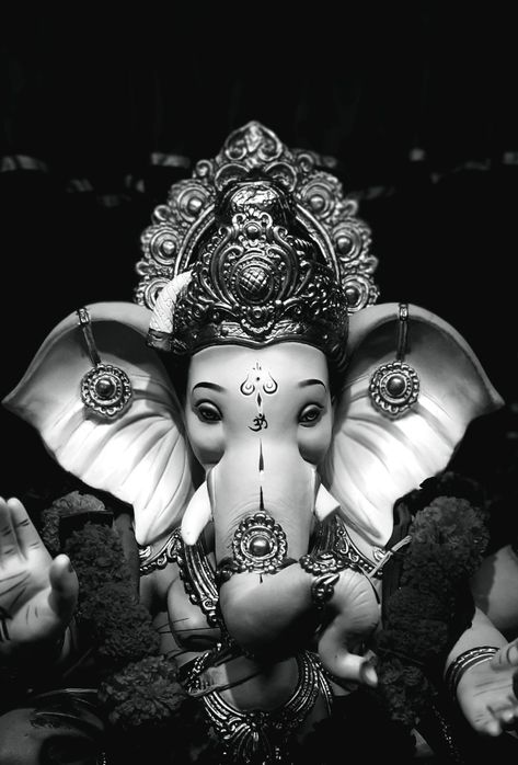 Lord Ganesha Black And White, Ganesh Ji Black And White, Ganpati Bappa Black Background, Ganesha Black And White, Ganpati Bappa Wallpapers Black And White, Ganesh Pictures, Photos Of Ganesha, Historical Sculptures, Ganesh Ji Images