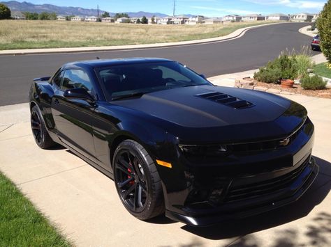 2014 Camaro 2SS/RS 1LE Recaros NPP Black 2200 miles - Camaro5 Chevy Camaro Forum / Camaro ZL1, SS and V6 Forums - Camaro5.com 2014 Camaro Ss, 2014 Camaro, Black Camaro, Cars Camaro, Camaro 2ss, Camaro Car, Chevrolet Camaro Zl1, Lamborghini Veneno, Lux Cars