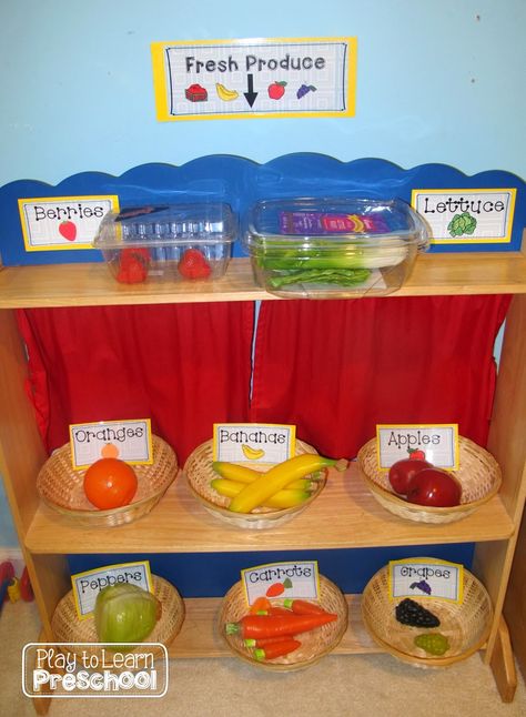 Grocery Store | Play to Learn Preschool Dramatic Play Ideas, Grocery Store Dramatic Play, Dramatic Play Themes, Dramatic Play Center, Farm Theme Preschool, Role Play Areas, Farm Preschool, Dramatic Play Preschool, Dramatic Play Area