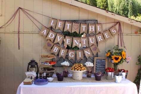 Camping wedding shower Smores bat Camping Bridal Shower Ideas, Camp Shower, Camping Baby, Camping Wedding, Wedding Shower Themes, Camping Shower, Camp Wedding, Camping Decor, Shower Themes