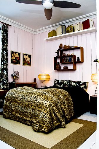 Rockabilly Bedroom, Tiki Bedroom, Rockabilly Home Decor, Mid Century Bedroom, Retro Bedrooms, Retro Home Decor, Mid Century Modern House, Retro Home, Dream Decor