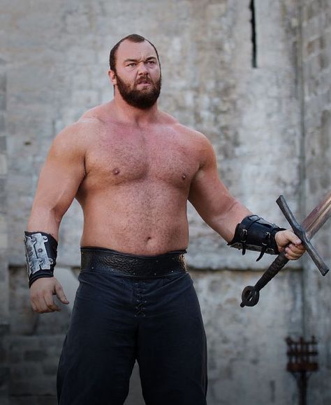 Gregor "The Mountain" Clegane | Game of Thrones World's Strongest Man, Game Of Thrones Tv, Fire And Blood, Beefy Men, Body Reference Poses, Chris Pratt, Human Poses, Body Reference, Anatomy Reference