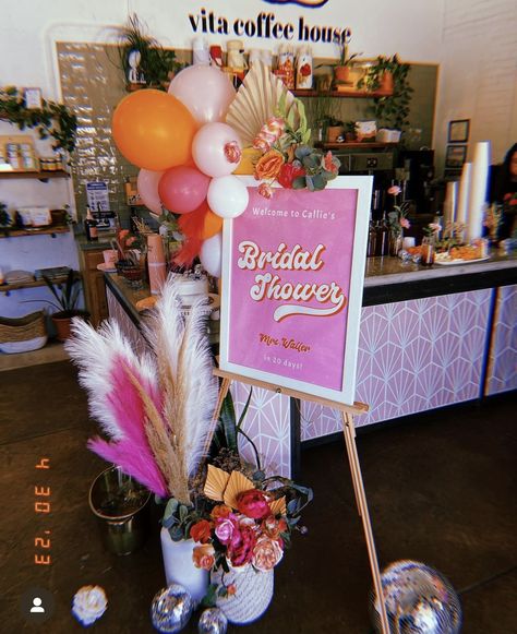 Bridal Shower Last Disco, Sunset Bridal Shower Theme, Pink Cowgirl Bridal Shower Ideas, Orange And Pink Wedding Theme, Mexican Sunset, Cowgirl Bridal Shower, Orange And Pink Wedding, Purple Bridal Shower, Bella Bridal