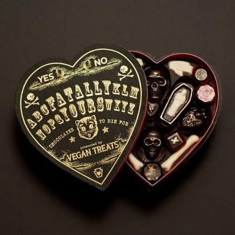 The Spooky Vegan: Conjure Up the Fatally Yours Gourmet Chocolate Box for Valentine's Day Valentine Chocolates, Chocolate San Valentin, Valentine Chocolate, Gourmet Chocolate, Saint Valentine, Vegan Treats, Halloween Food, Chocolate Box, Frappe