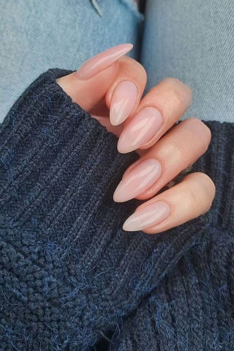 Nails After Acrylics, Long Natural Nails, Bridesmaids Nails, Nude Nail Polish, Nude Nail Designs, Transparent Nails, Almond Shape Nails, Clean Nails, Classy Nails