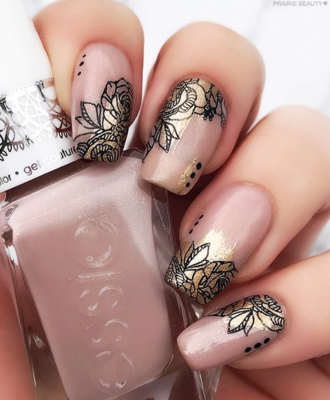 Short Stamped Nails, Nails With Stamps Designs, New Manicure Ideas, Stamp Art Nails, Nail Plate Designs, Nail Stamp Art Designs, Stamping Gel Nails, Stamp Nail Art Ideas, Nail Designs Stamping