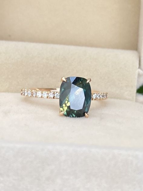 Parti Sapphire, Green Sapphire Ring, Green Gemstone Ring, Blue Green Sapphires, Teal Sapphire, Sapphire Rings, Power Ring, Unique Engagement Ring, Gemstones Jewelry