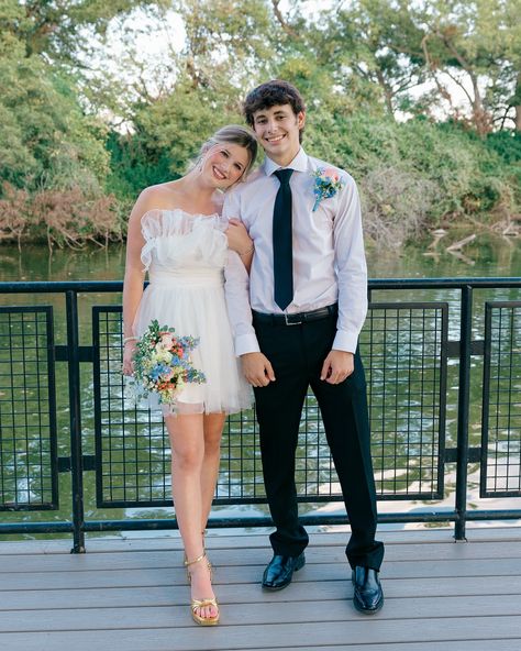 The second lovely LBHS group I took HOCO pics for! 🪩 They were all just SO sweet! and definitely showed out for this special night! ✨ Chose just a couple to share 🤍 #homecoming #hoco25 #centraltexas #photographer #portraitphotography #hocopictures #lbhs #beltontx #templetx #saladotx #wacotx #centraltexasphotographer #highschool #senior #classof25 Homecoming Date Pictures, Date Pictures, Hoco Poses, Homecoming Date, Hoco Pictures, Highschool Senior, Cute Couple Pics, Hoco Pics, Dance Poses