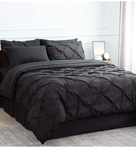 PINCH PLEATED DESIGN: Bedsure Pintuck Down Alternative comforter set Bed In Bag features attractive intricate pleated design detailing in artistic diamond pattern - Present contemporary appeal derived from crafted Pinch Pleat technique and each Pintuck is sewn individually for maximum efficacy - Ensuring durable exquisite look for longer time by sewing black inner lining to reduce friction between Pinch Pleat duvet cover and duvet insert.  PERFECT HOME DECORATION: Pinch Pleat Down Alternative Co Black Comforter Sets, Solid Bedding, Black Bed Set, Cama Queen Size, Pretty Bedding, King Size Comforter Sets, Black Comforter, Quilted Bedding, Cal King Bedding