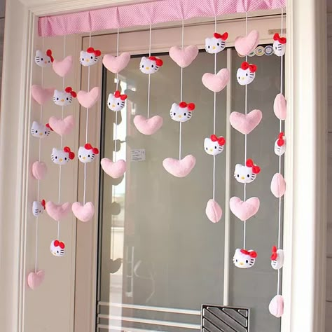 Sanrio-cortina de puerta de Hello Kitty My Melody, decoración Kawaii Y2K para sala de estar, muñeco de peluche decorativo, adorno de pared para habitación _ - AliExpress Mobile Cute Room Decor Hello Kitty, Room Decor Aliexpress, Diy Hello Kitty Mirror, Hello Kitty Door Decoration, Hello Kitty Arts And Crafts, Diy Hello Kitty Room Decor, Room Decor Sanrio, Door Decorations Aesthetic, Hello Kitty Couch