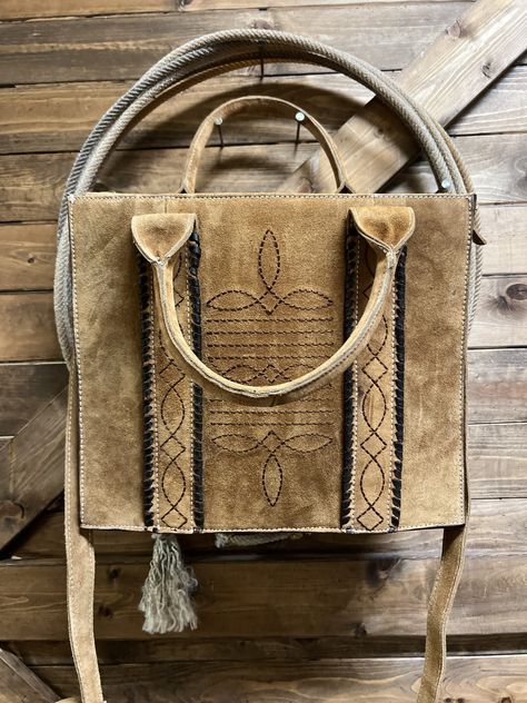 Toe Bug Roughout Tote - Saddle Rags Western Gift Ideas, Western Ideas, Cowgirl Life, Twisted X Shoes, Preppy Life, Western Gifts, Cowgirl Tuff, Western Purses, Leather Stitching