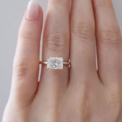 Minimal Engagement Ring, Engagement Ring Radiant, Radiant Cut Moissanite Ring, Radiant Ring, Radiant Cut Engagement Rings, Radiant Engagement Rings, Moissanite Engagement Ring Solitaire, Yellow Gold Wedding Ring, Wedding Rings Solitaire