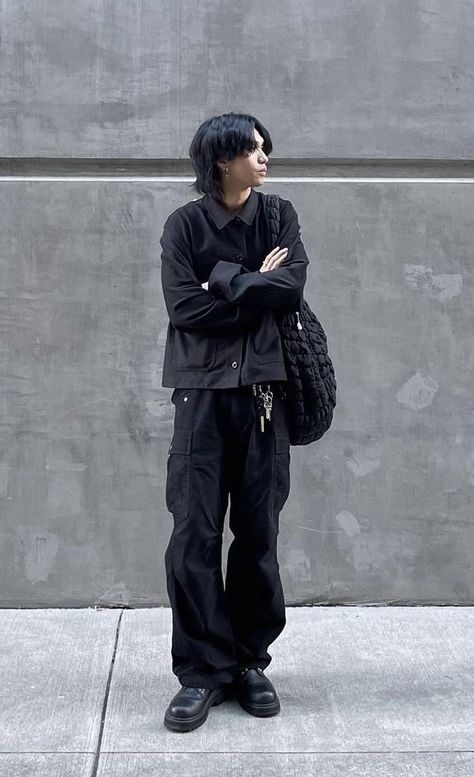 Goth Winter Outfits Men, Masc Energy, Hard Fits, Office Fits, Black Outfit Men, Goth Guys, Retro Outfit, All Black Fashion, Stylish Pants