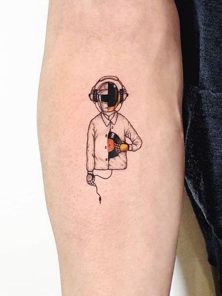 Dj Tattoo, Ab Tattoo, Tattoo Placements, Colorful Tattoos, Shape Tattoo, Muster Tattoos, Matching Couple Tattoos, Tattoo Girls, Detailed Tattoo