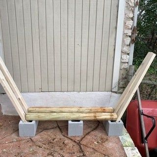 Firewood Storage Outdoor, Outdoor Firewood Rack, Kolam Air, Firewood Rack, Firewood Storage, Backyard Fire, Small Backyard Patio, Fire Pit Backyard, Small Backyard Pools