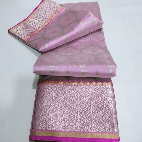 Pattu Silk Saree, Sheer Texture, Party Saree, Party Sarees, Chanderi Silk Saree, Types Of Embroidery, Handloom Saree, Community Group, Blouse Piece