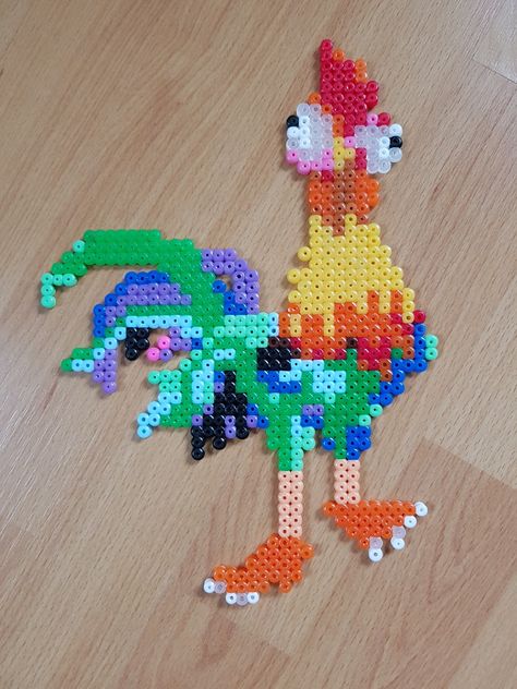 Hei Hei Hama Beads Disney, Perler Bead Mario, Disney Princess Moana, Princess Moana, Fuse Bead Patterns, Melty Beads, Diy Perler Beads, Melting Beads, Iron Beads