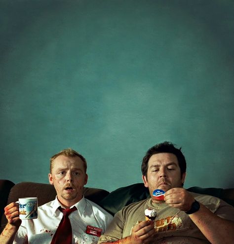 Simon Pegg & Nick Frost Nick Frost, Shaun Of The Dead, Simon Pegg, 25 Years Old, A Bar, The Dead, Ice Cream, Tumblr, Cream