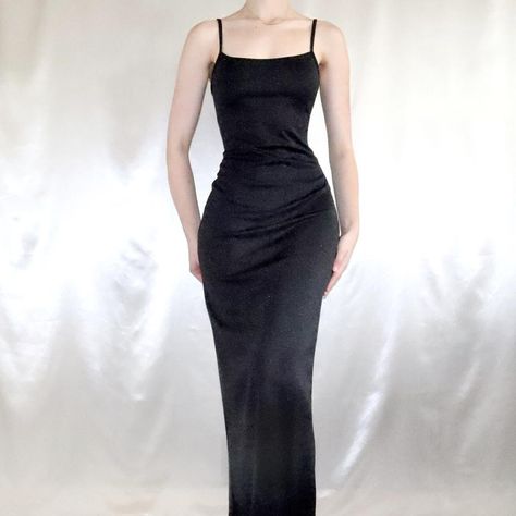 90s Long Black Dress, 90s Black Prom Dress, Prom Dresses Small Chest, Black 90s Prom Dress, Prom Dresses For Small Chest, Black Long Silk Dress, Black Satin Dress Long, Black 90s Dress, Long Black Silk Dress