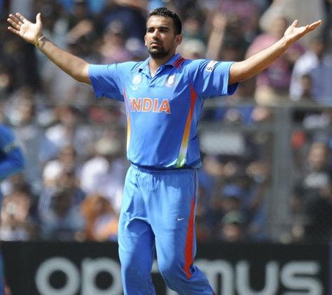 Zaheer Khan <3 Zaheer Khan, Indian Cricketers, Cricket In India, Yuvraj Singh, Sports Personality, Indian Cricket, Sport Player, Just A Game, All About Time