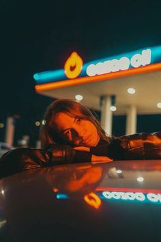 Gas Station Shoot, Vintage Gas Station Photoshoot, Flash Photography Portrait, Gas Station Poses, Gas Station Aesthetic Photoshoot, Old Gas Station Photoshoot, Night Flash Photo, Night Time Photoshoot Ideas, Late Night Photoshoot