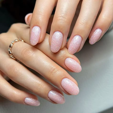 Sparkly Wedding Nails, Pink Sparkly Nails, Acrylic Nails Almond Shape, Graduation Nails, Sparkly Wedding, Summery Nails, Almond Acrylic Nails, Cute Gel Nails, Sparkly Nails