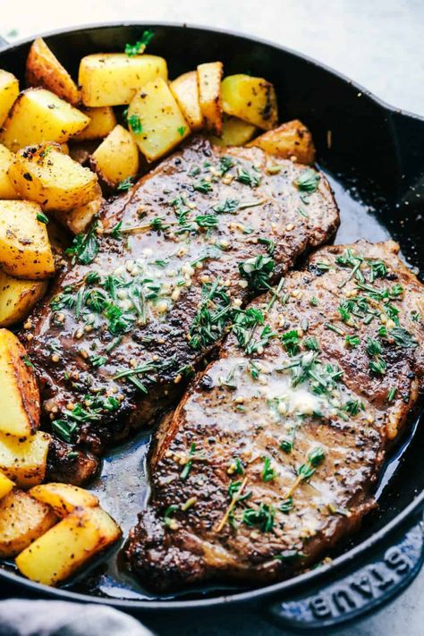 Steak Dinner Ideas, Steak Marinades, Butter Herb, Dinner Recipes For One, Steak Dinner Recipes, Seared Salmon Recipes, Steak And Potatoes, Steak Marinade Recipes, Pan Seared Steak