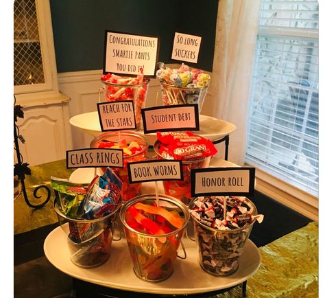 How To Display Rolls At A Party, Honor Roll Celebration Ideas, Individually Wrapped Snack Table, Smores Bar Graduation Party, Graduation Is Sweet Take A Treat, Bouqet Snack Graduation, Snack Tables, Graduation Treats, Trunk Party