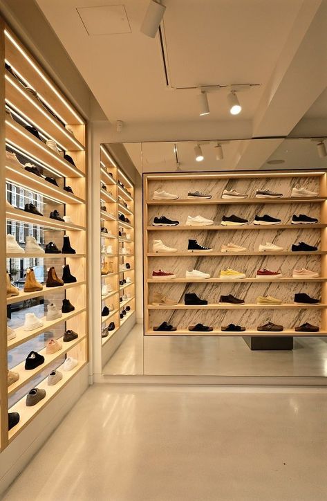 Shoes Shop Design Ideas, Shoe Shop Interior Design, Shoe Shop Design, Shoes Store Design, Shoes Shop Design, Shoe Shops, Sneakerhead Room, Shoe Store Design, Store Shelves Design