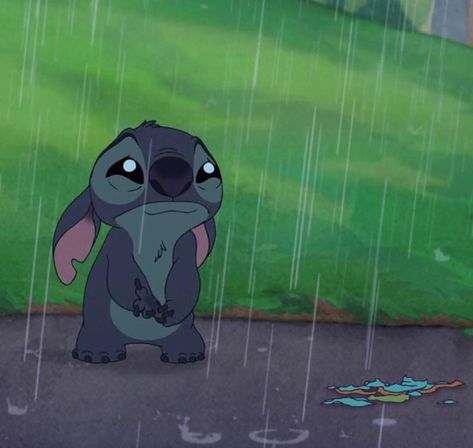 Menna Core, Lilo And Stitch 3, Mia Core, ليلو وستيتش, Now Quotes, Lilo And Stitch Drawings, Paris Wallpaper, Stitch Drawing, Reaction Pic