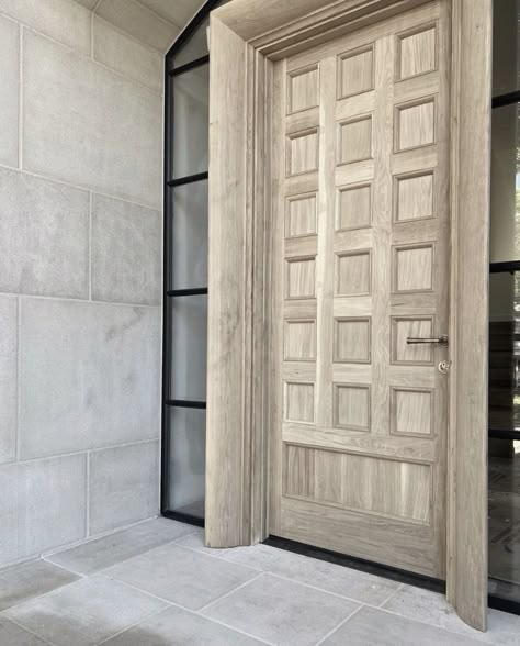 Spanish Style Interior Doors, Ruard Veltman, Architectural Doors, House Entrance Doors, Modern Brick House, French Front Doors, Hallway Designs, Door Detail, Door Design Modern