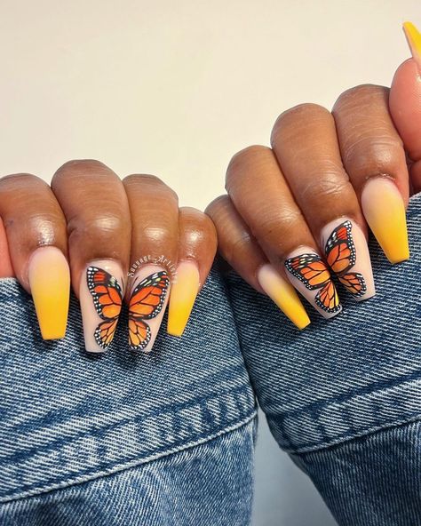 Yellow Nails Butterfly, Yellow Nails With Butterflies, Short Nail Designs Butterfly, Yellow And Orange Nails Design, Nails Acrylic Butterfly, Short Butterfly Nails, Orange Butterfly Nails, Yellow Butterfly Nails, Yellow Orange Nails