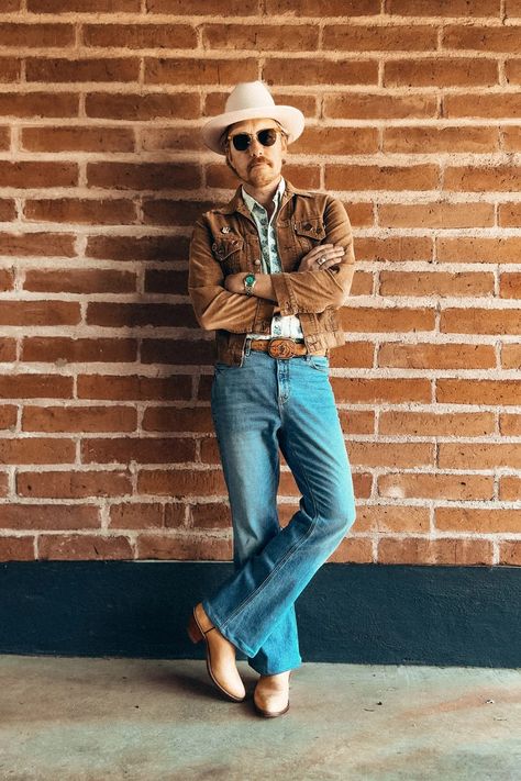 Vintage Corduroy Jacket with Denim Flares Outfit Denim Flares Outfit, 70 Style Outfits 70s Fashion Men, Mens 70s Western Fashion, 70s Cowboy Aesthetic Men, 70s Denim Outfit Men, Cowboy Aesthetic Men, 70 Style Outfits 70s Fashion, 70 Style Outfits, 80s Western Fashion Men