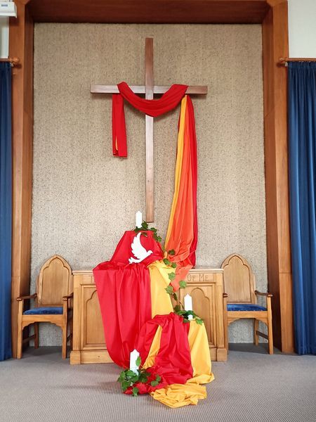 Pentecost Church Decorations, Worship Design, Church Wall Decor, Sanctuary Decor, Corpus Cristi, Pentecost Sunday, Sunday School Decorations, Church Altar Decorations, Altar Ideas