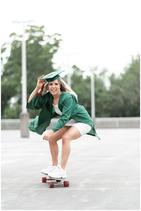 UNC Charlotte | East Deck | 49er Graduate College Senior Session | Vika Photography | Skateboarding Skate Park Senior Pictures, Senior Picture Ideas Skateboard, Senior Skateboard Pictures, Senior Pictures With Skateboard, Skater Senior Pictures, Skateboard Senior Pictures, Senior Portrait Outfits, High School Graduation Pictures, College Grad Pictures