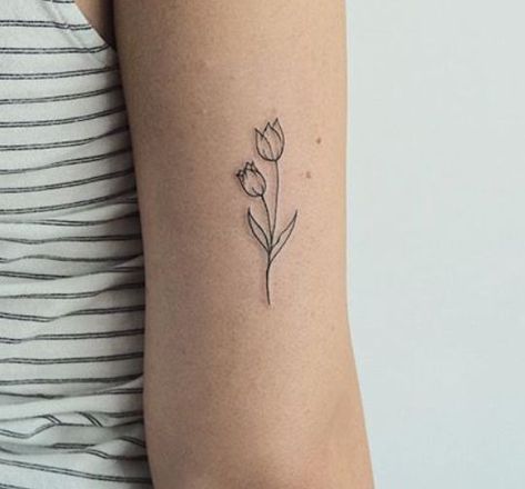 Micro Tulip Tattoo, Tulip And Rose Tattoo, Tulip Bouquet Tattoo, Shared Tattoos, Tiny Flower Tattoos, Tulip Tattoo, Magic Runes, Lavender Tattoo, Birthday Tattoo