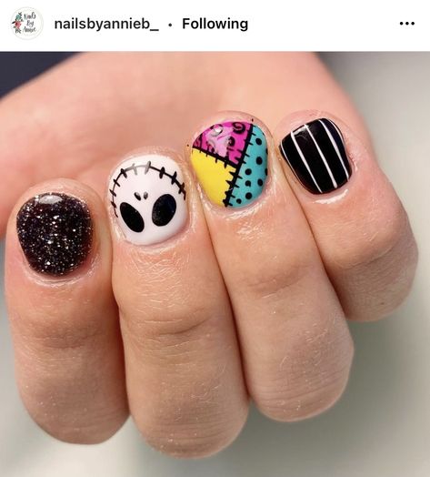 Kid Halloween Nail Designs, Kids Halloween Nail Ideas, Halloween Nail Designs Kids, Halloween Nails For Girls Kids, Nbc Nails The Nightmare Before Christmas, Fall Nails Kids, Disney Halloween Nails Short, Short Nail Halloween, Gelish Halloween Nails