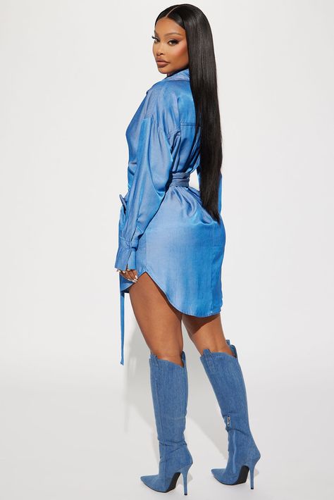 Female References, Curvy Casual Outfits, Shirt Dress Long, Kardashian Outfit, Best Friend Outfits, Friend Outfits, Long Shirt Dress, 2024 Fashion, Mini Shirt Dress