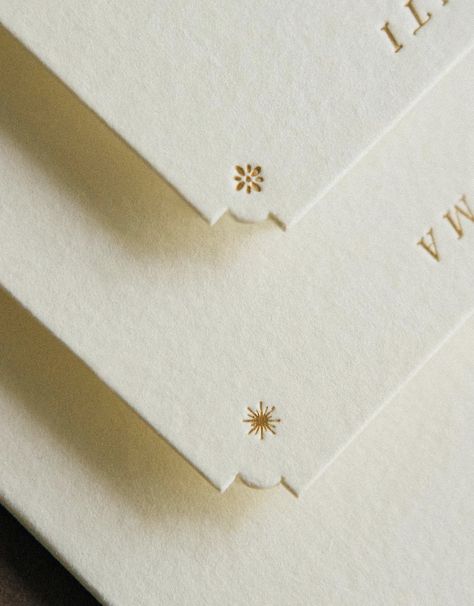 Business Card Elegant, Instagram Invitation, Wedding Stationary Design, Minimalist Invitation, Fine Stationery, Creative Invitations, Stationery Inspiration, 카드 디자인, Stationary Design