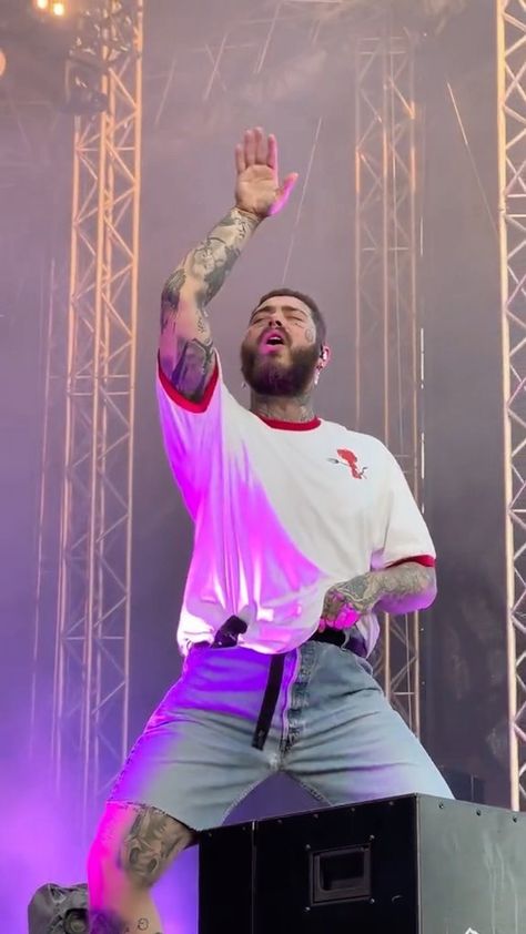 Post Malone Outfits Concert, Post Malone Outfits, Post Malone Concert Outfit Ideas, Cute Dances, Post Malone Concert Outfit, New Post Malone, Outfit Ideas Concert, Post Malone Concert, Post Malone Wallpaper