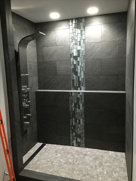 Black Tile Showers Ideas, Man Cave Shower Ideas, Dark Shower Design, Tile Shower With Border, Walk In Shower Tile Ideas Modern, Dark Tile Bathroom Shower Master Bath, Manly Shower Tile Ideas, Shower Accent Tile Ideas, Dark Accent Tile Shower Wall