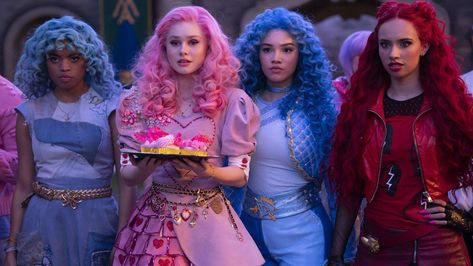 Red Descendants, Drizella Tremaine, Descendants Pictures, Cinderella Fairy Godmother, Descendants 4, Mal And Evie, New Disney Movies, Disney Tv, The Descendants