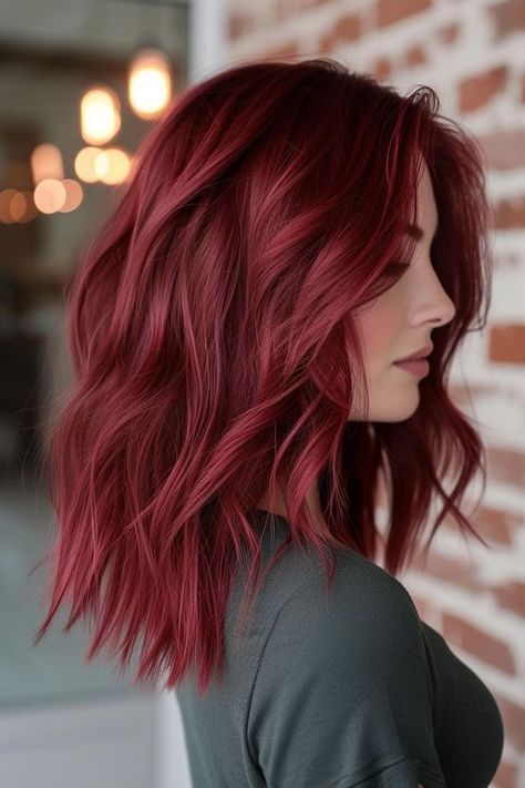 Shoulder Length Hair Red Auburn, Red Raspberry Hair Color, Red Balayage Hair Medium Length, Red Autumn Hair, Light Cherry Hair, Cherry Red Hair With Bangs, Medium Length Haircut Red Hair, Long Bob Red Hair, Shoulder Length Red Hair