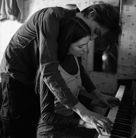 Playing Piano Couple, Slow Burn Love Aesthetic, Old Fashioned Love, The Love Club, My Kind Of Love, Playing Piano, Old Love, Photo Couple, 인물 사진